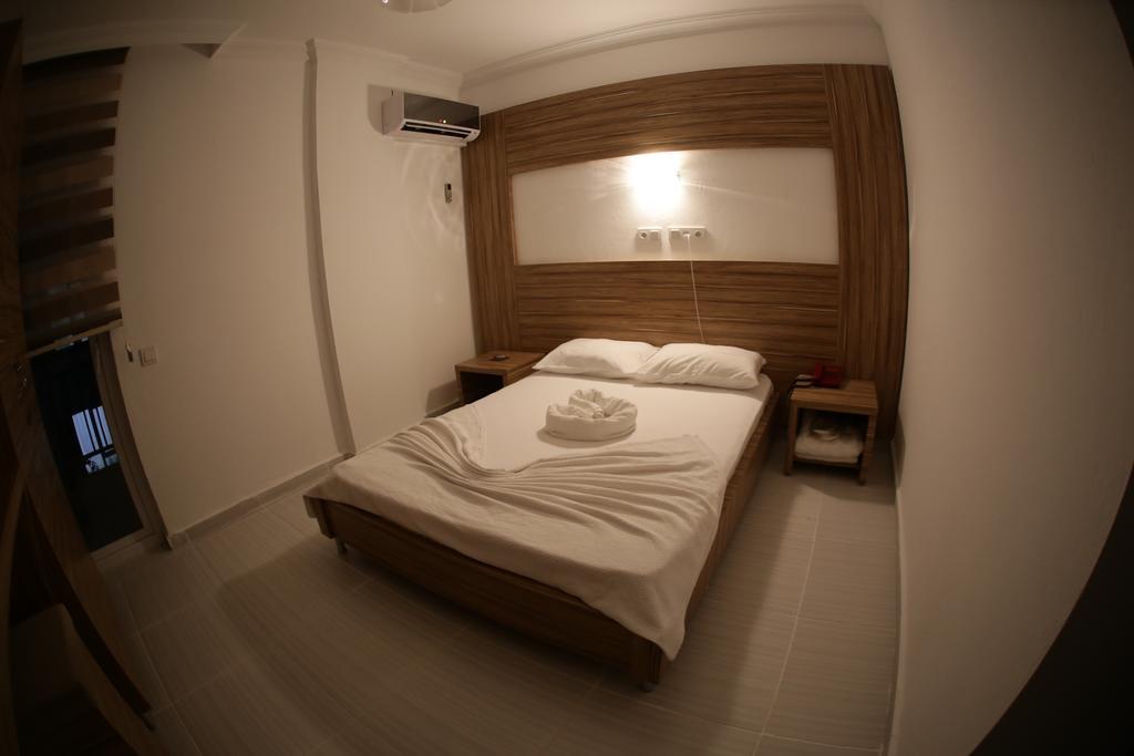 Araucaria Pension Antalya Pokoj fotografie