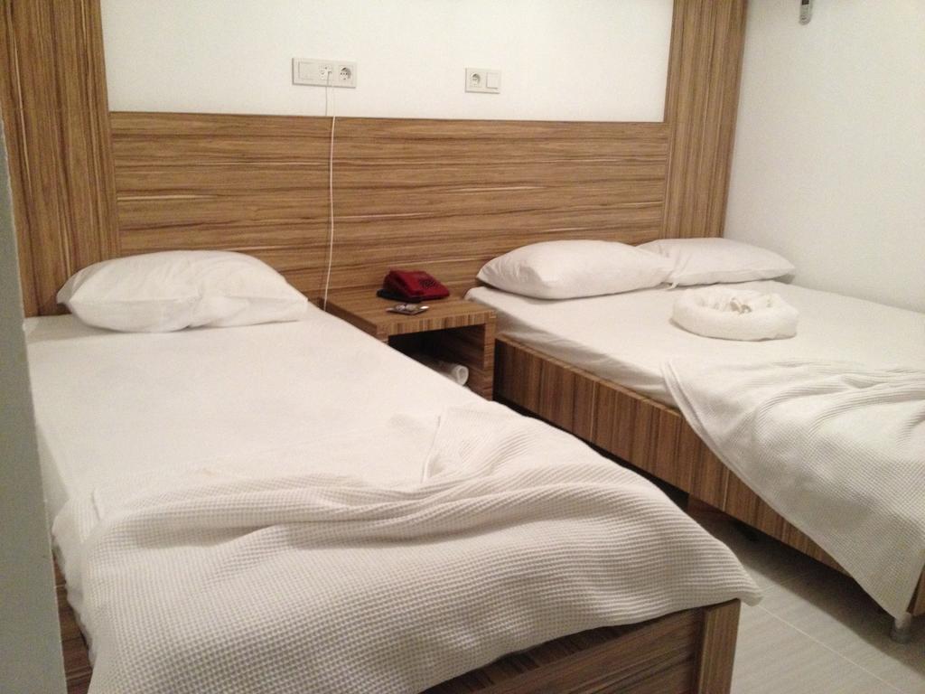 Araucaria Pension Antalya Pokoj fotografie