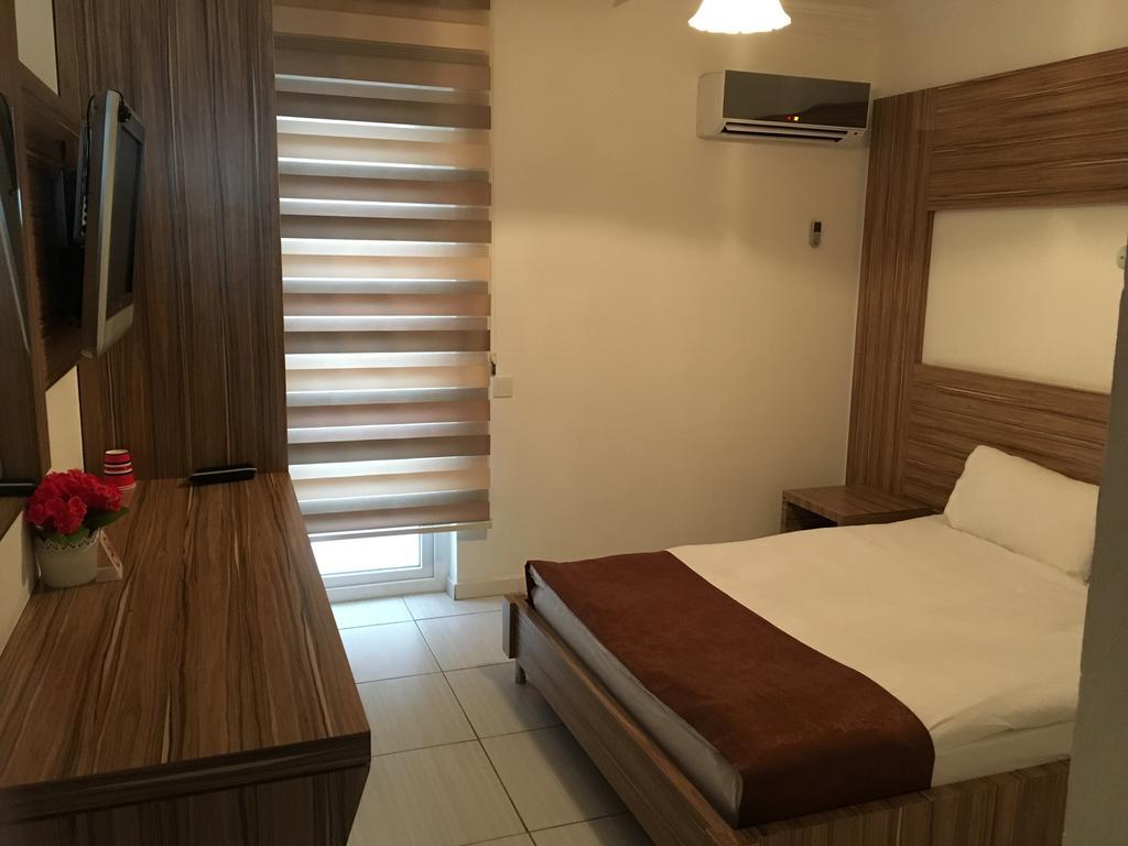 Araucaria Pension Antalya Exteriér fotografie